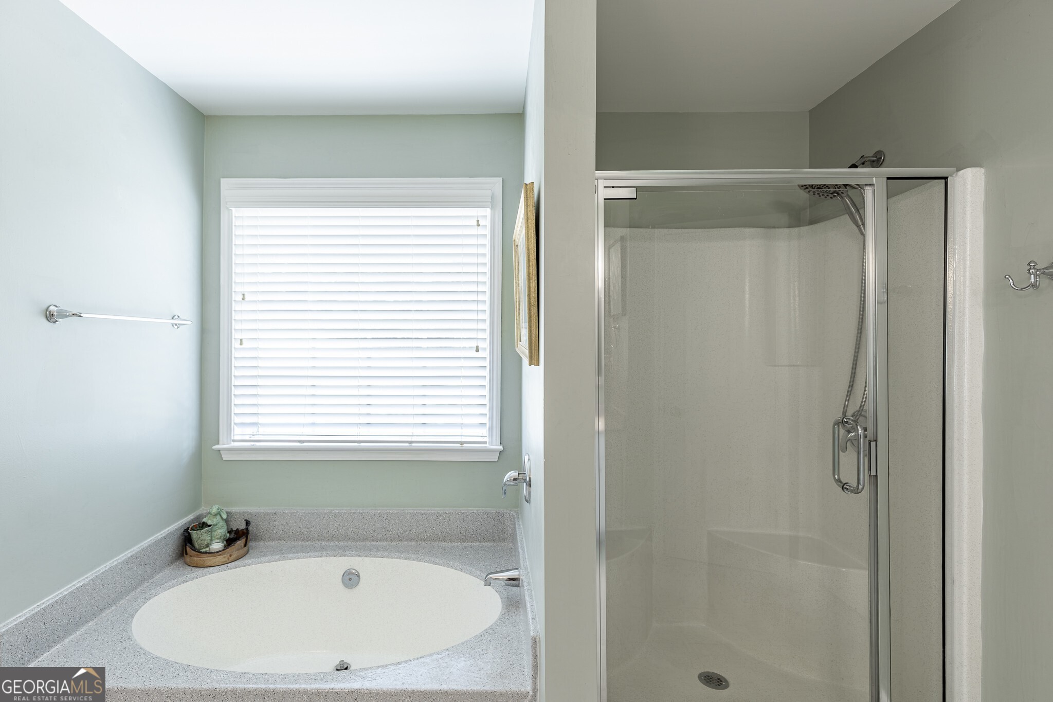 933 Cruce Lake Drive Hoschton GA 30548