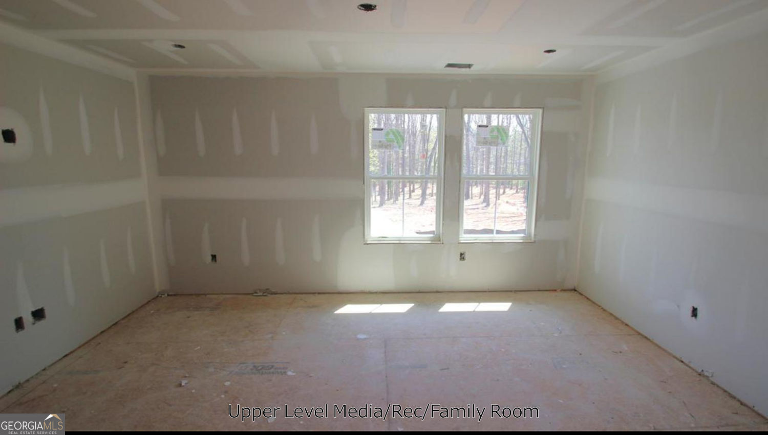 5572 Lilburn Stone Mountain Road Stone Mountain GA 30087