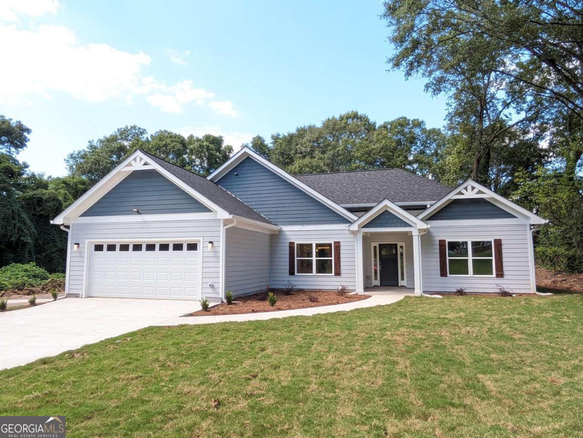 915 W Poplar Street Griffin GA 30224