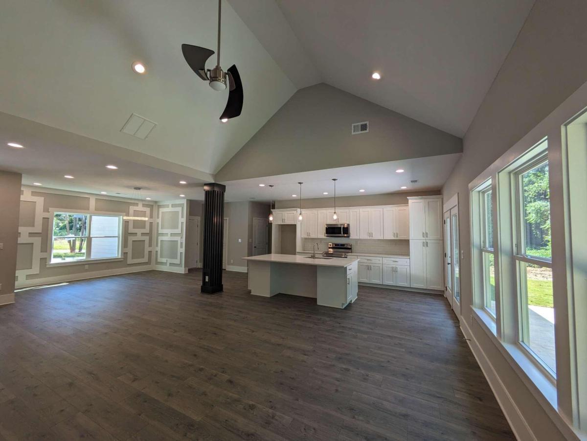 915 W Poplar Street Griffin GA 30224