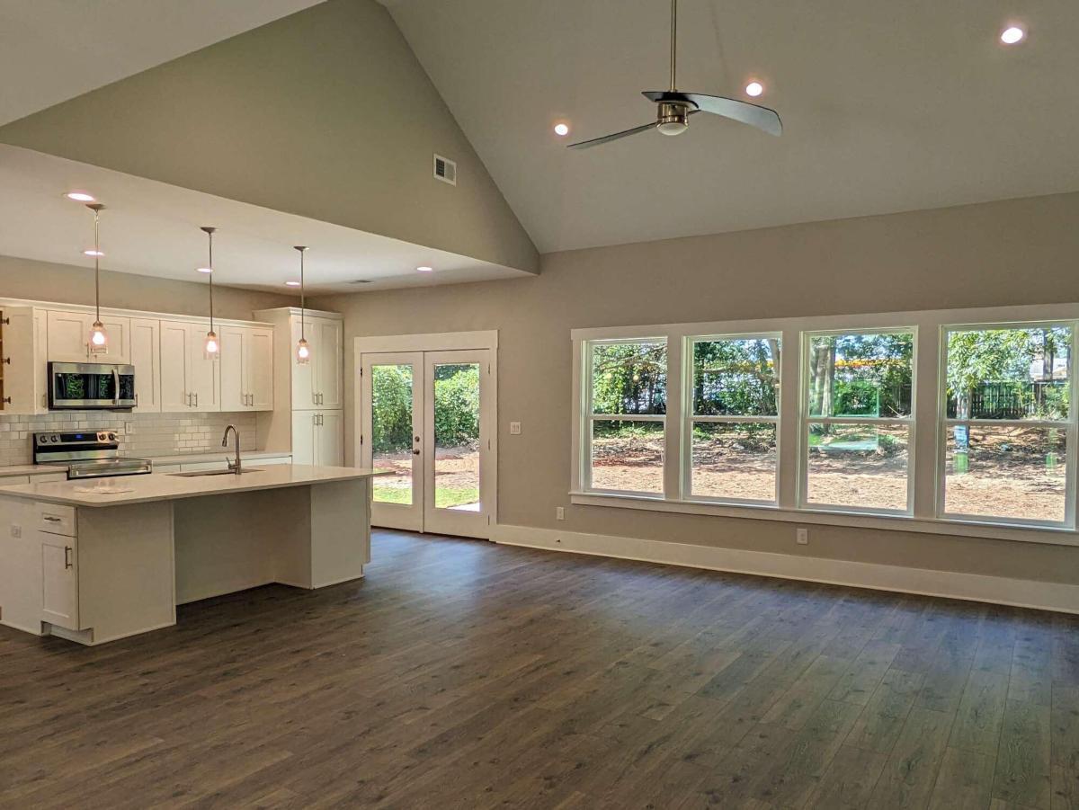 915 W Poplar Street Griffin GA 30224
