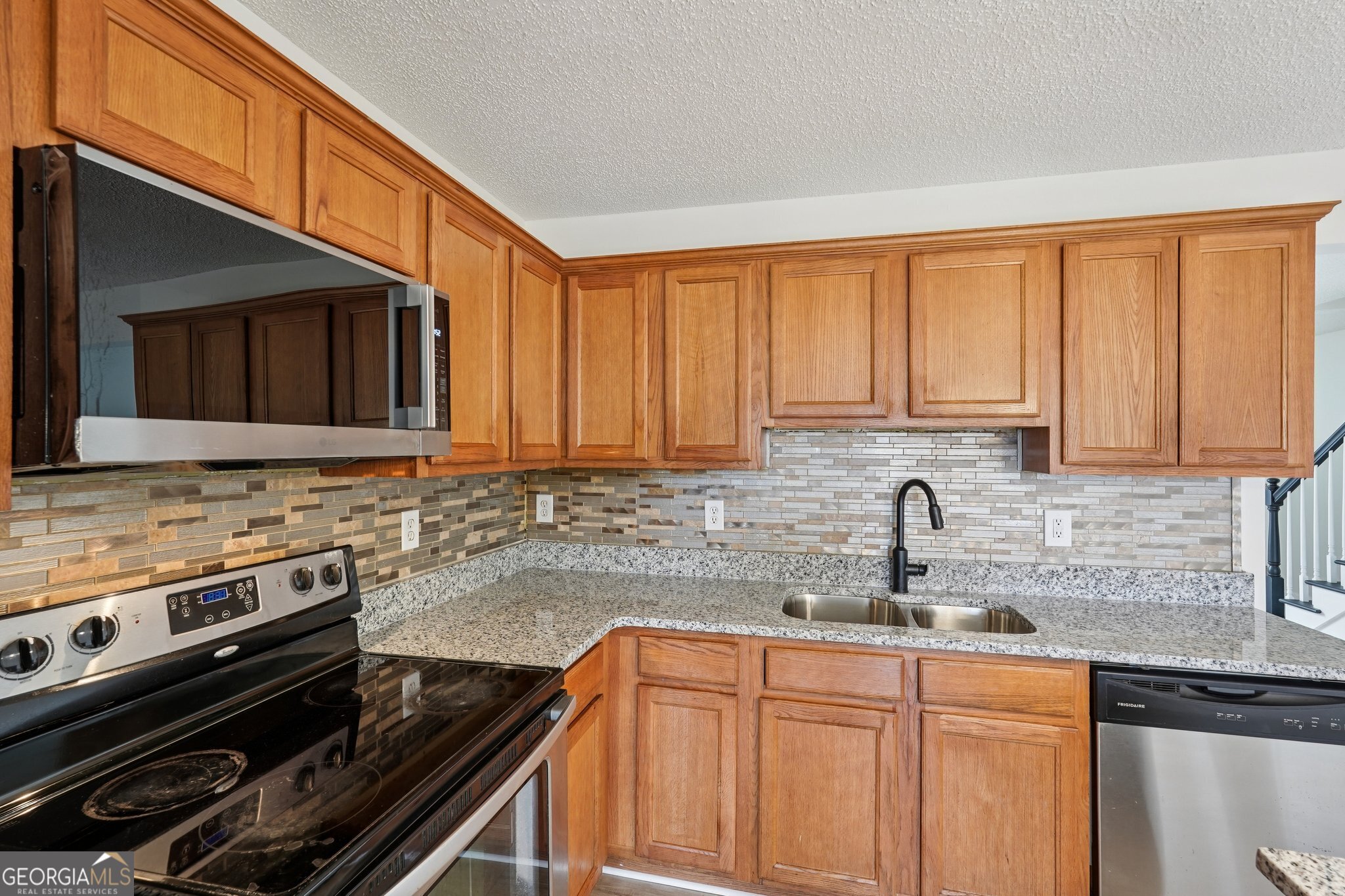 38 Middleton Court Cartersville GA 30120
