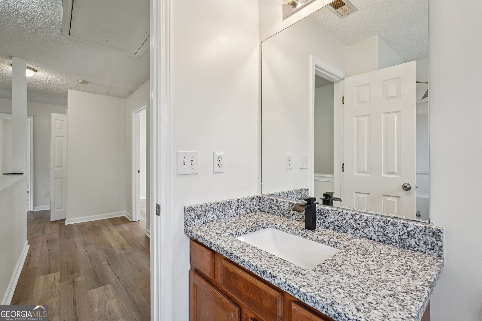 38 Middleton Court Cartersville GA 30120