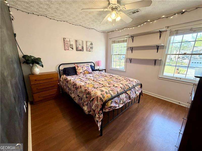 926 W Mill Trace NW Kennesaw GA 30152