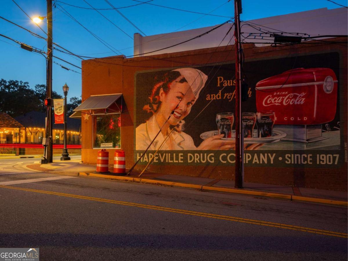 371 Kings Landing Hapeville GA 30354
