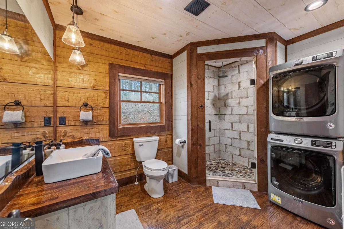 127 Twin Creeks Road Blue Ridge GA 30513
