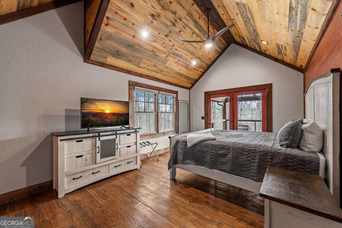 127 Twin Creeks Road Blue Ridge GA 30513