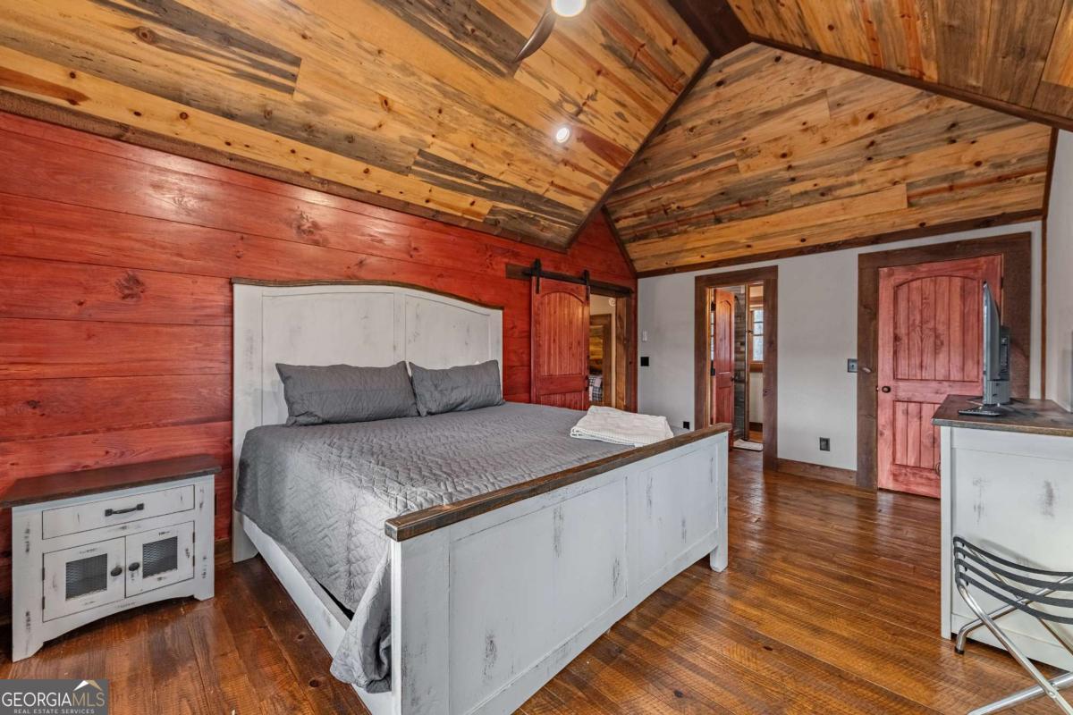 127 Twin Creeks Road Blue Ridge GA 30513