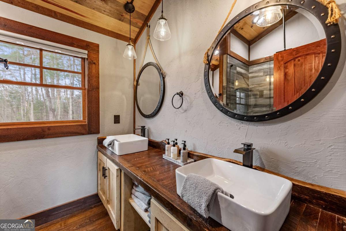 127 Twin Creeks Road Blue Ridge GA 30513