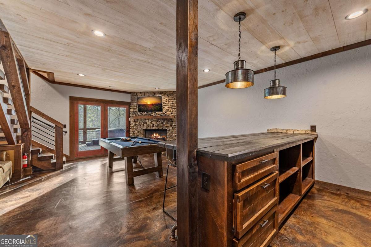 127 Twin Creeks Road Blue Ridge GA 30513