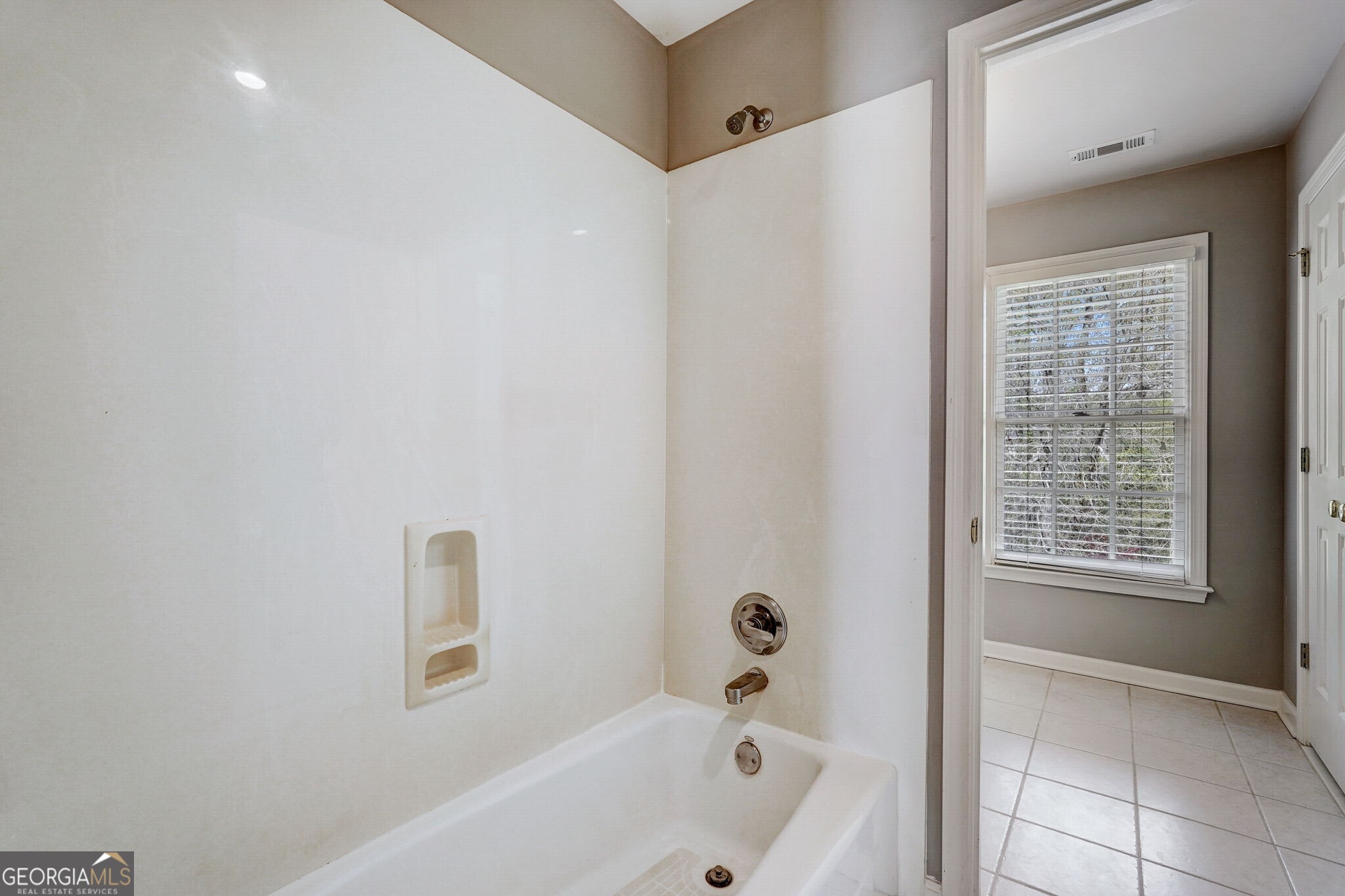 7645 Laurel Oak Drive Suwanee GA 30024