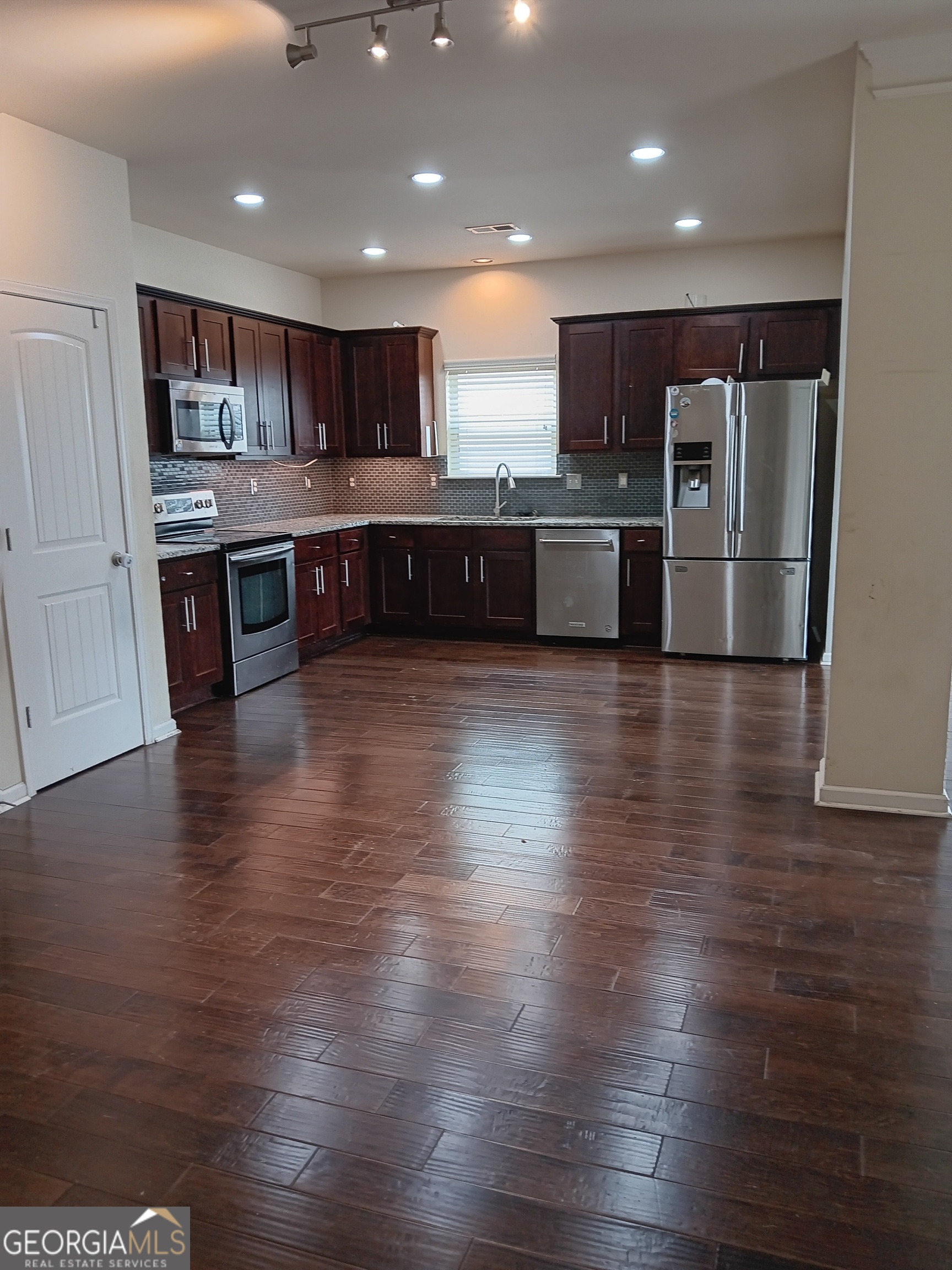 413 Easley Drive Lawrenceville GA 30045