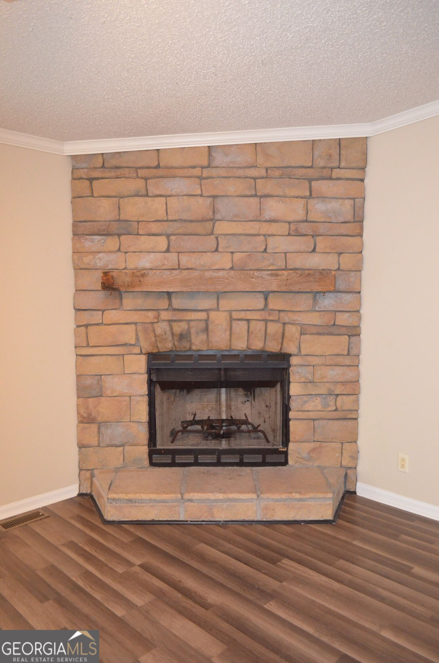 2354 Old Knoxville Road Knoxville GA 31050
