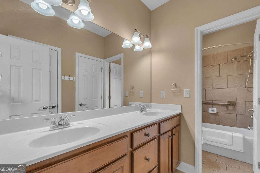3780 The Great Drive Atlanta GA 30349