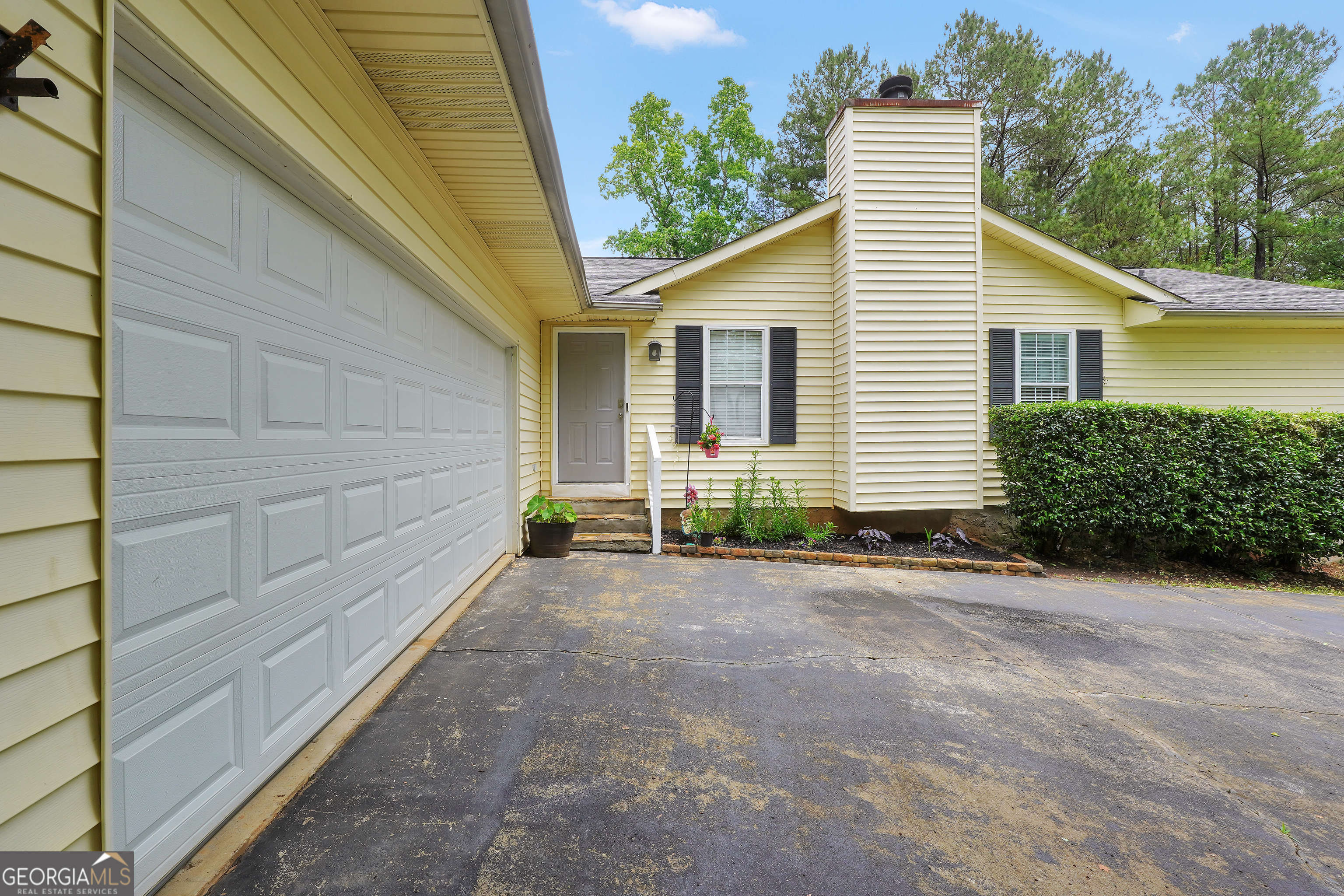 681 Locust Road Locust Grove GA 30248