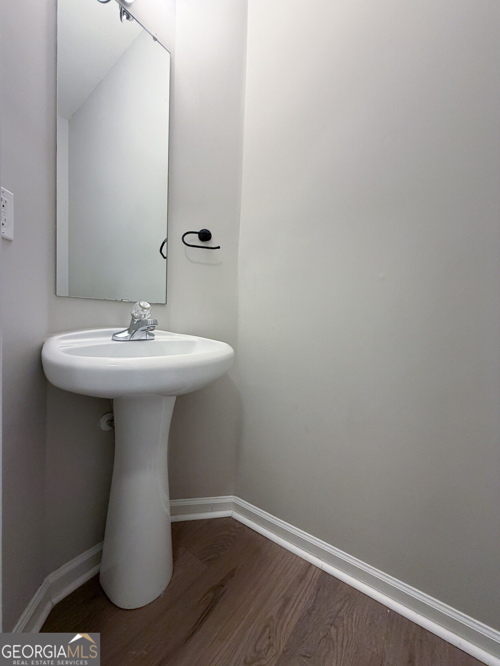 2077 Lakeshore Overlook Drive Kennesaw GA 30152