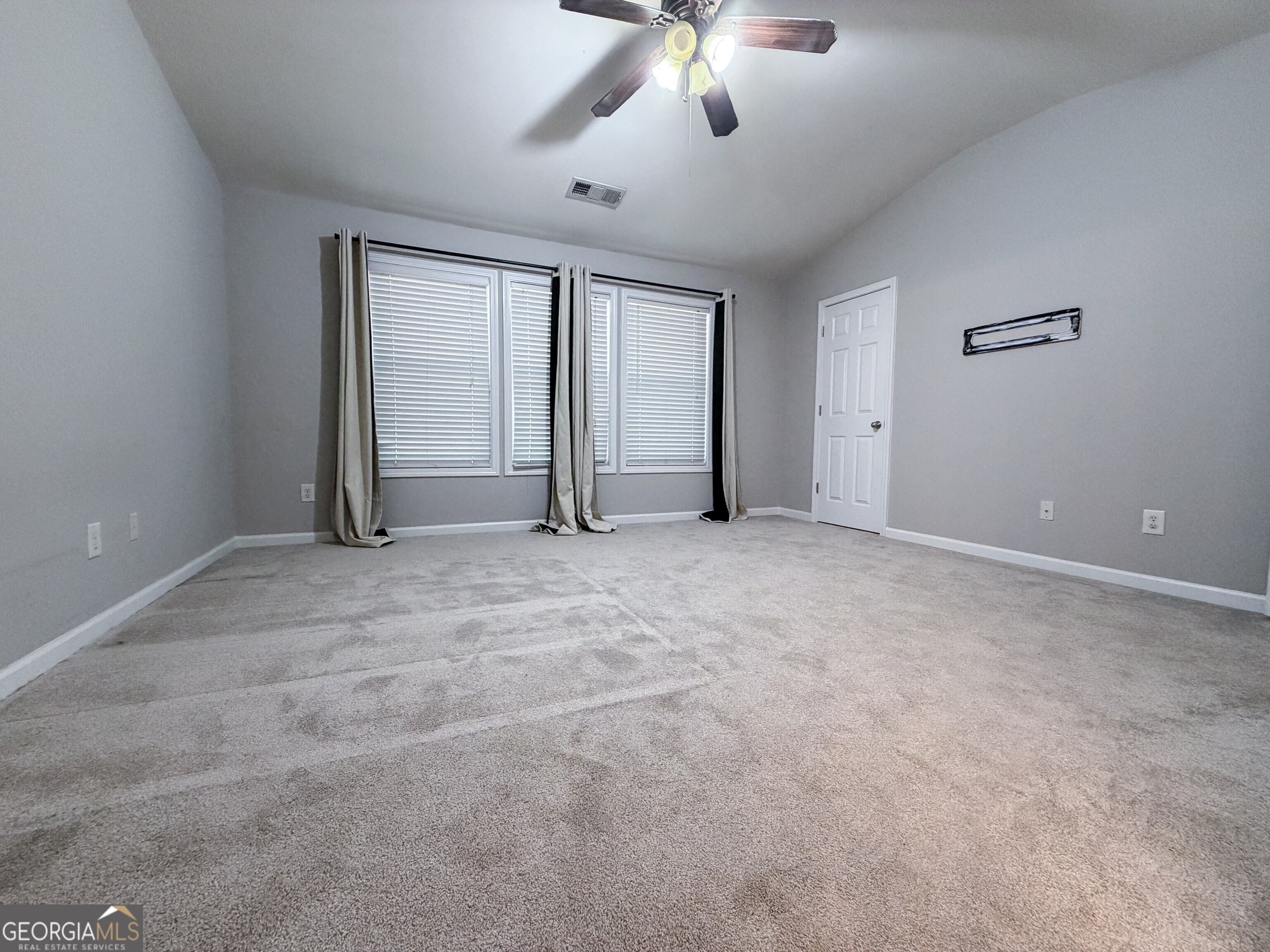 2077 Lakeshore Overlook Drive Kennesaw GA 30152