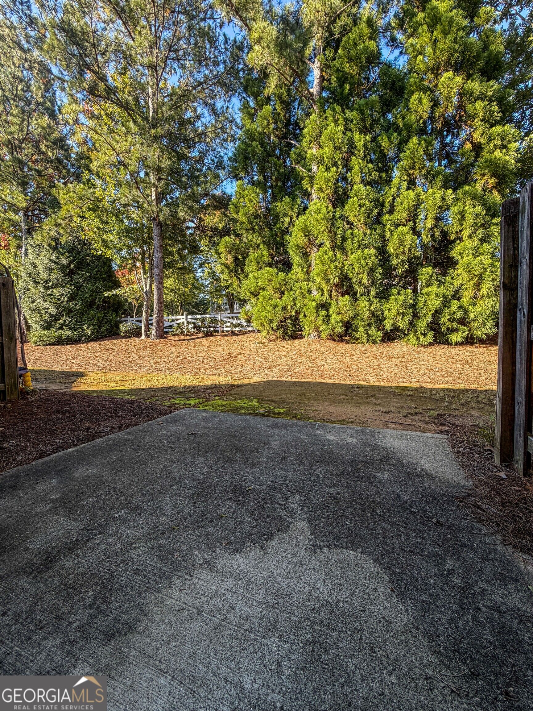 2077 Lakeshore Overlook Drive Kennesaw GA 30152