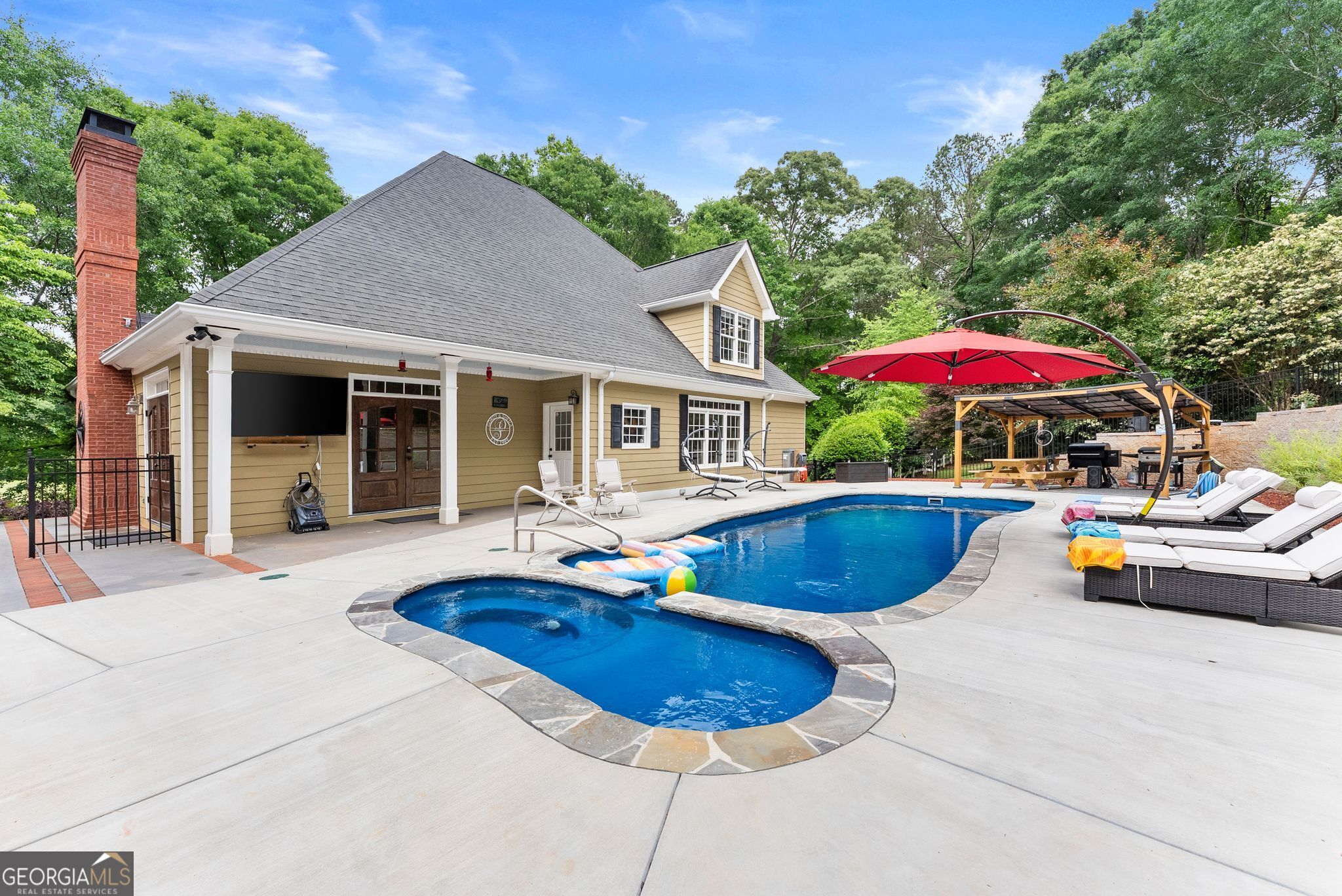 2832 B Wilson Road Commerce GA 30529