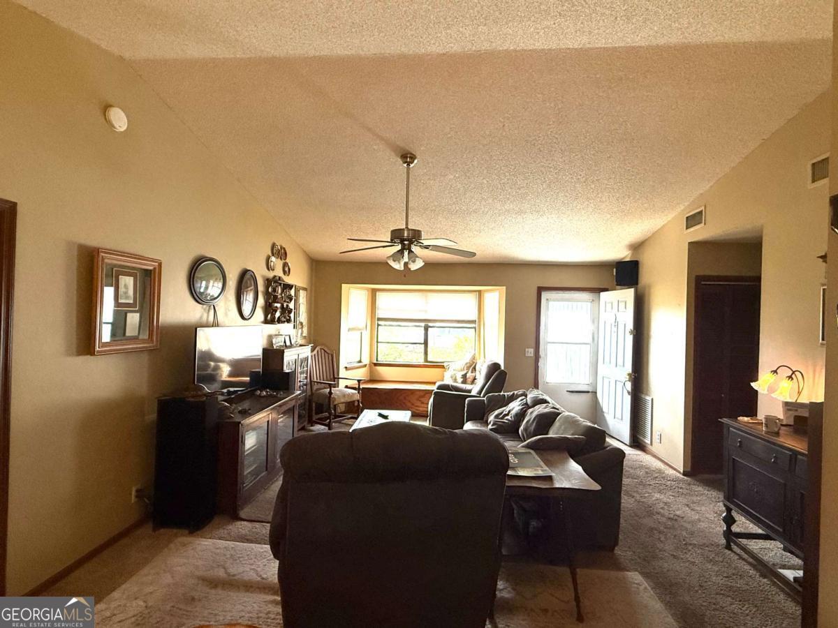 144 Cherry Point Drive St. Marys GA 31558
