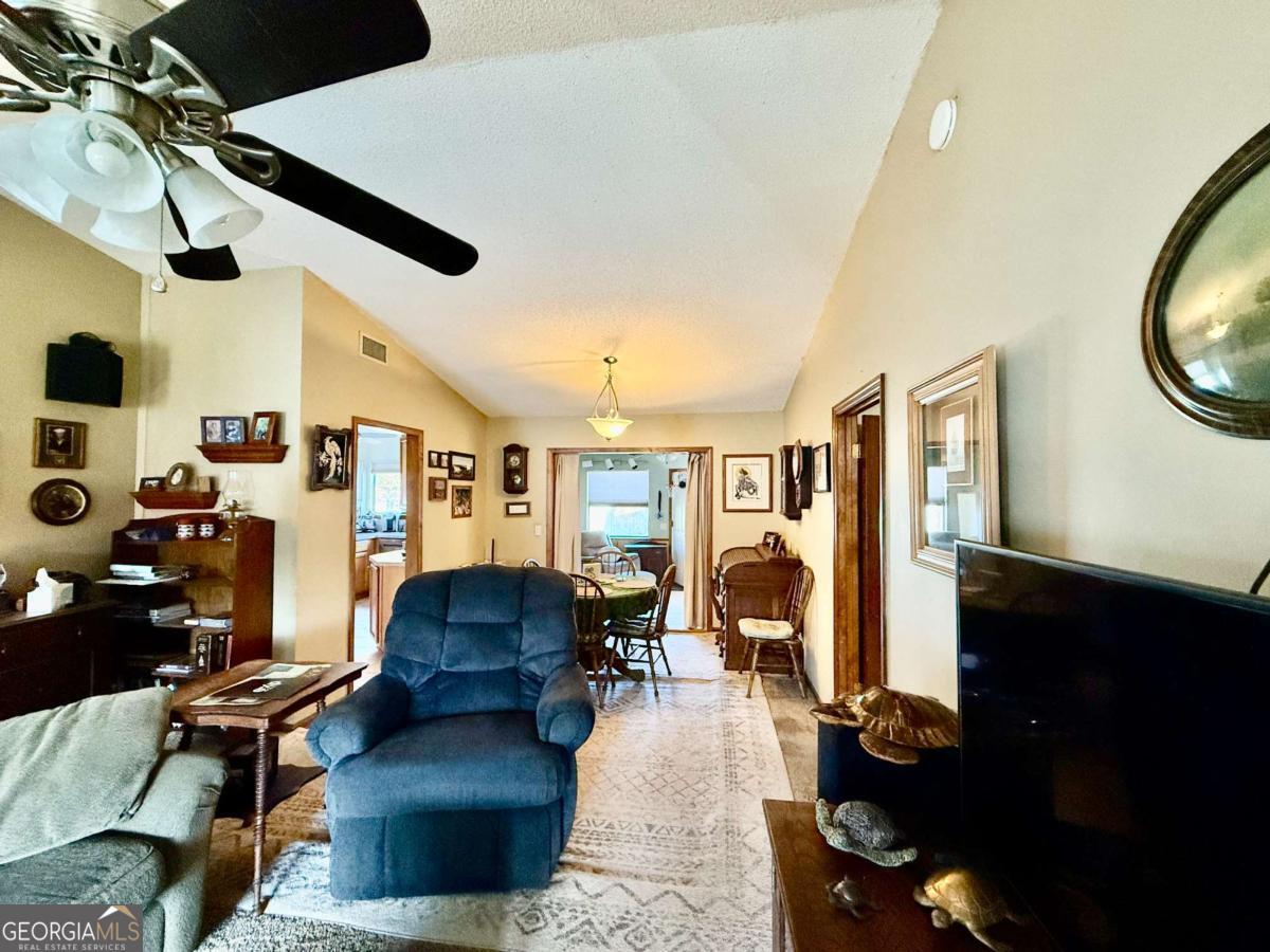 144 Cherry Point Drive St. Marys GA 31558