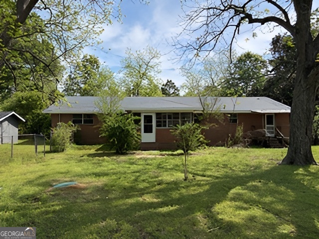 868 Mac Thompson Road Cochran GA 31014
