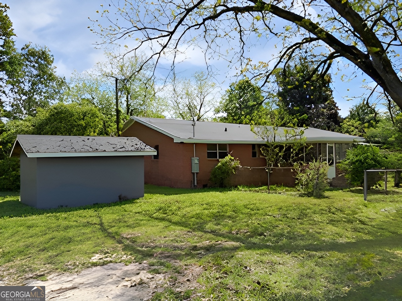 868 Mac Thompson Road Cochran GA 31014