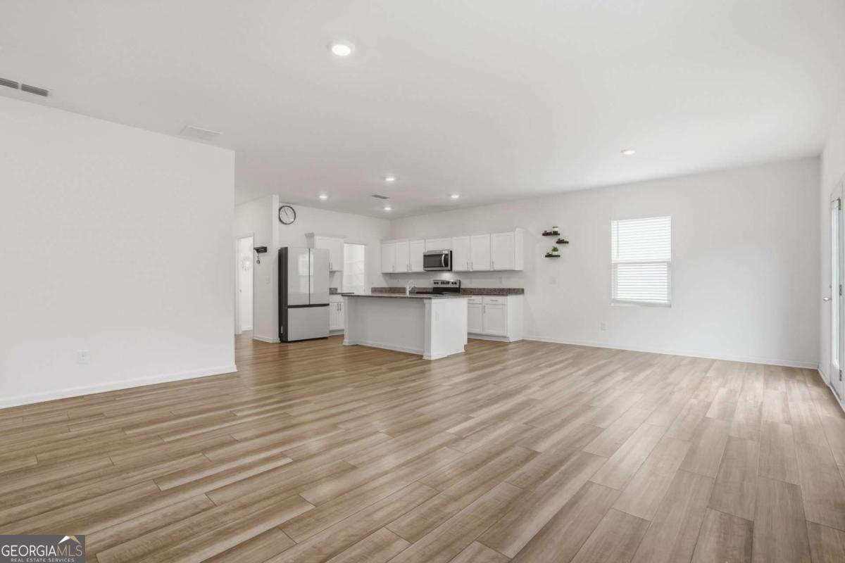 186 Pond Court Hoschton GA 30548