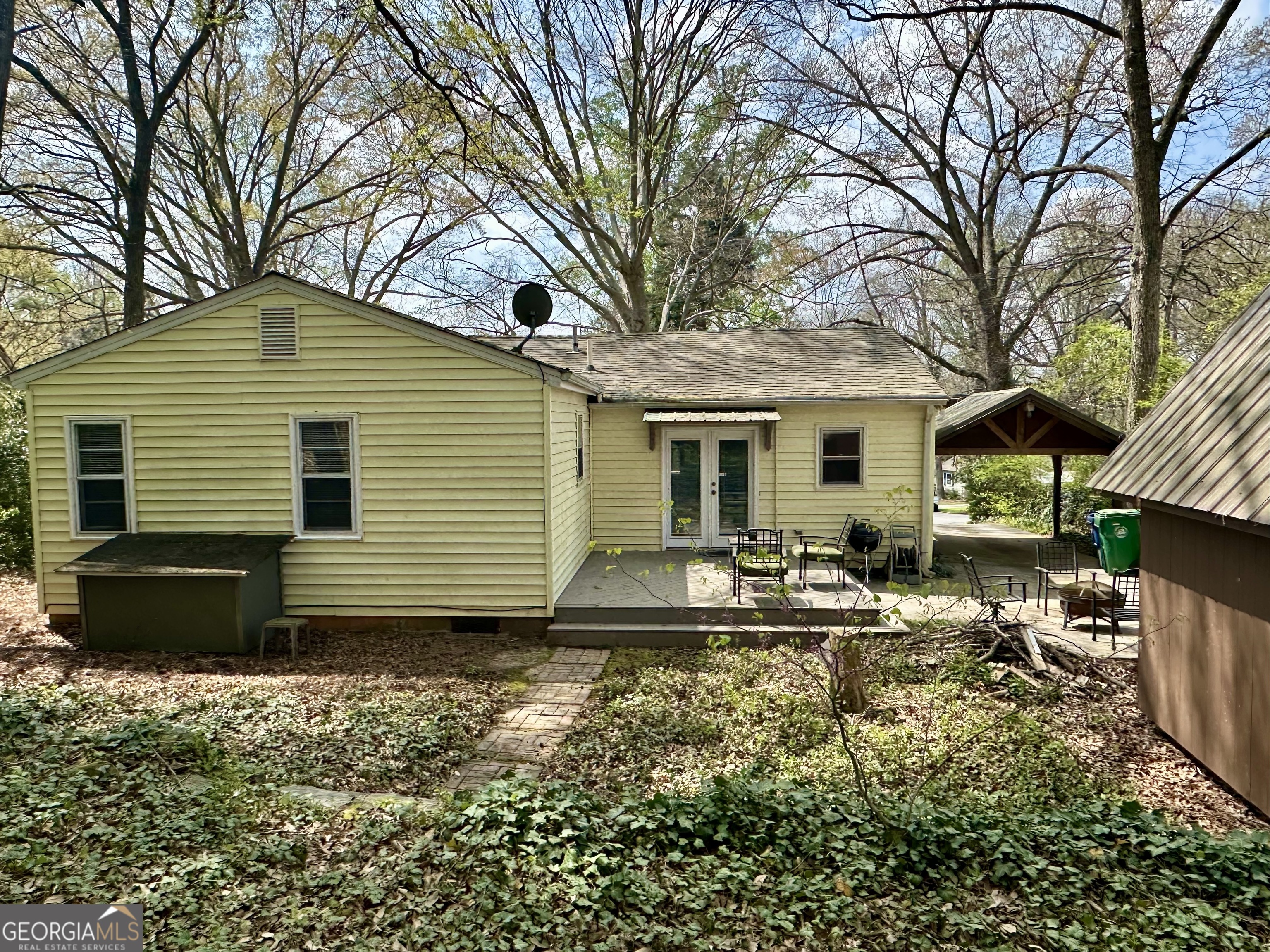 592 Scott Circle Decatur GA 30033