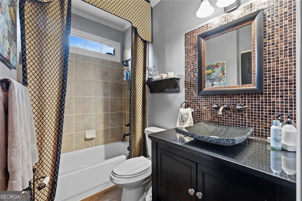 37 Creekside Court Acworth GA 30101