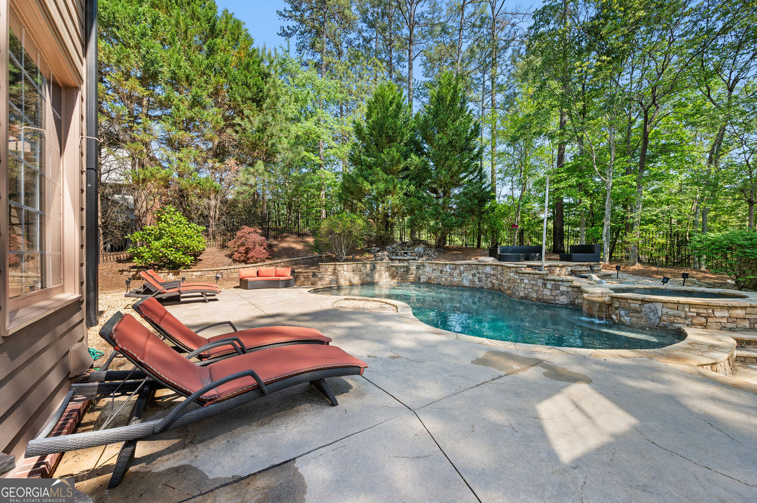 37 Creekside Court Acworth GA 30101