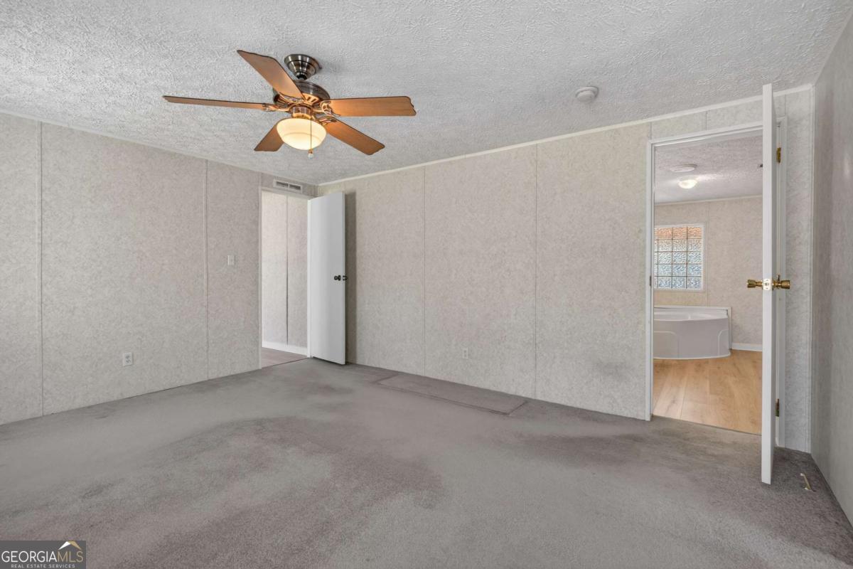4156 Smiley Road NE Ludowici GA 31316