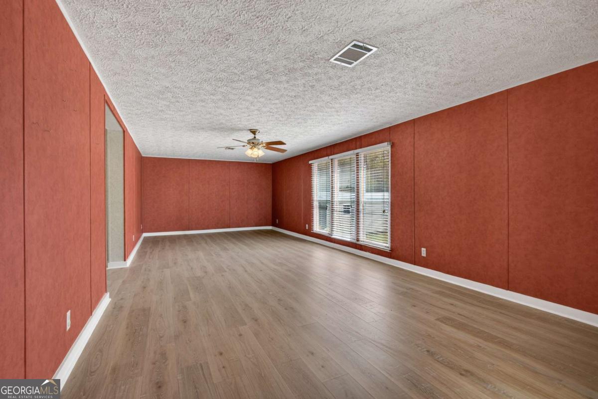 4156 Smiley Road NE Ludowici GA 31316