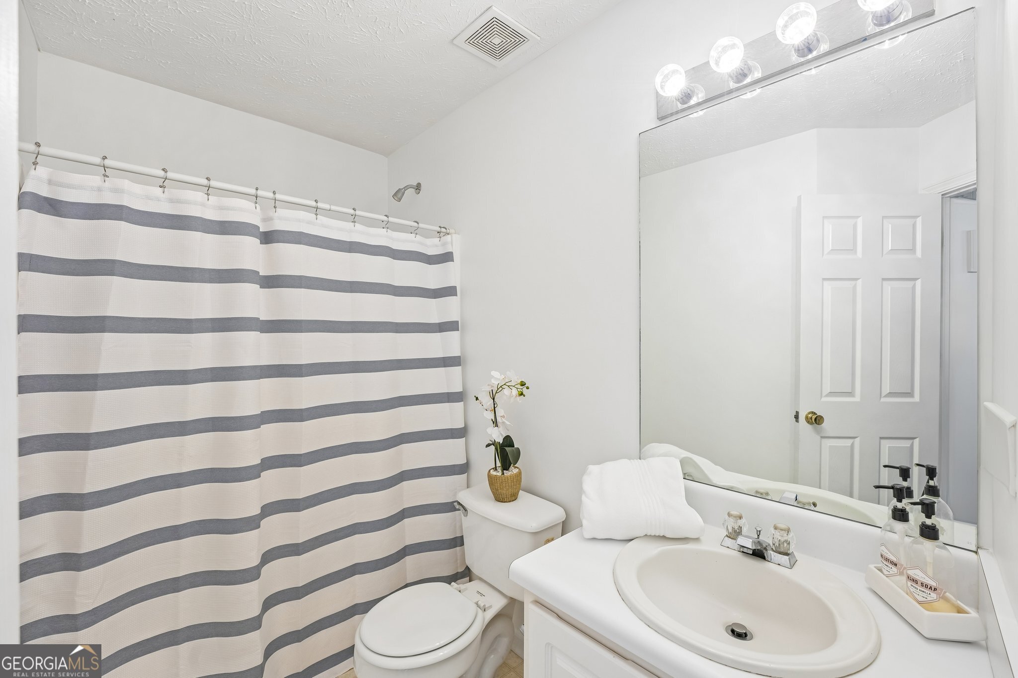 2642 Lake Park Bend Acworth GA 30101