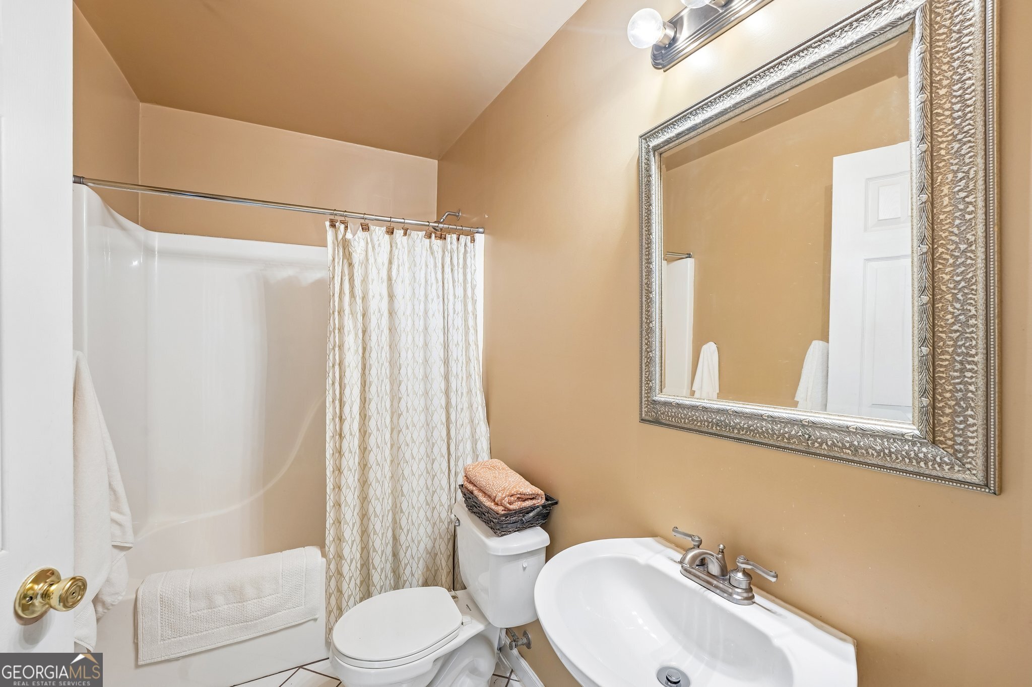 2642 Lake Park Bend Acworth GA 30101