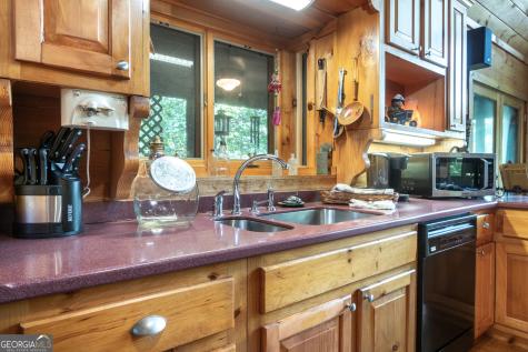 266 Enota Drive Sautee Nacoochee GA 30571