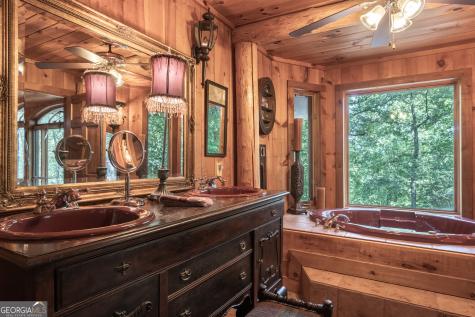 266 Enota Drive Sautee Nacoochee GA 30571