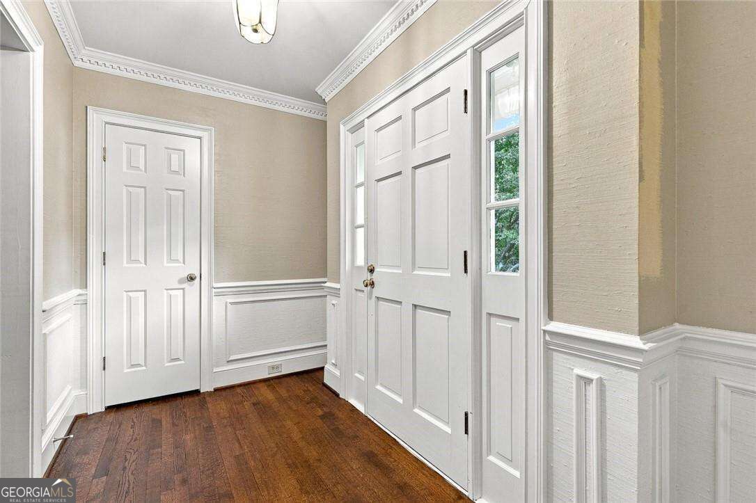 1883 Bedfordshire Court Decatur GA 30033