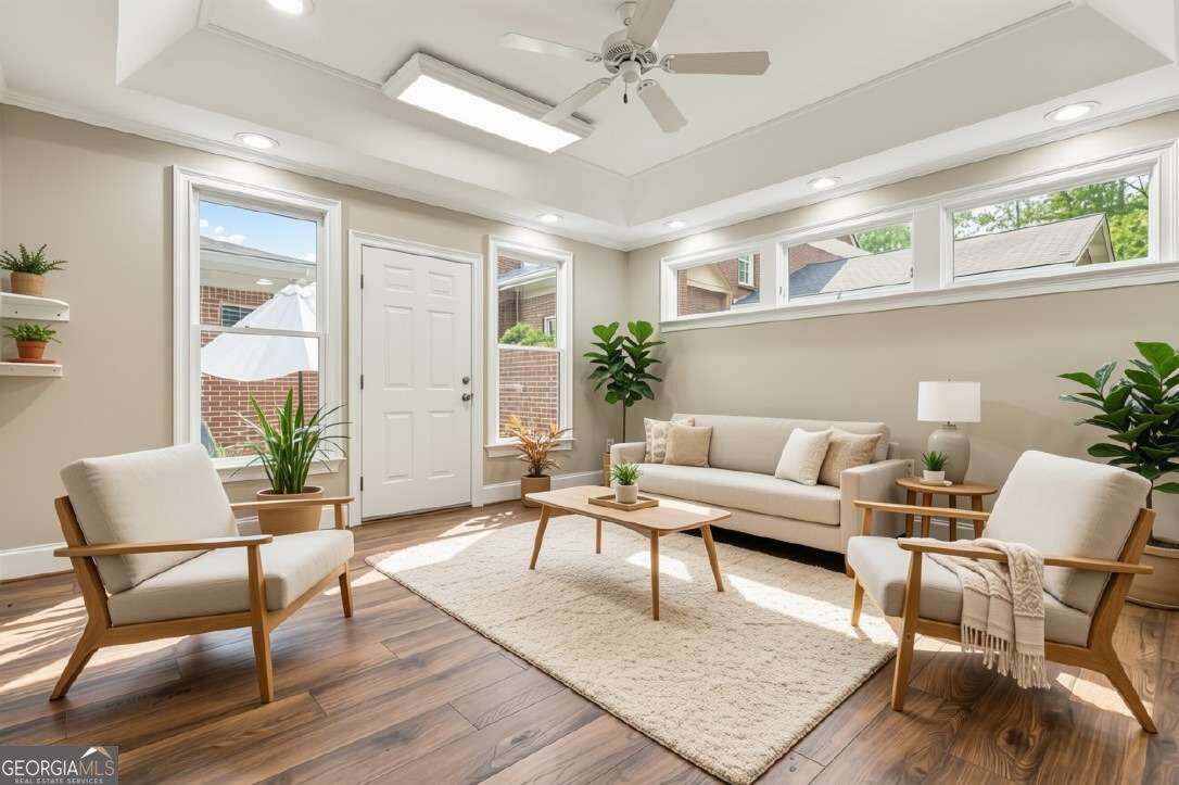 1883 Bedfordshire Court Decatur GA 30033