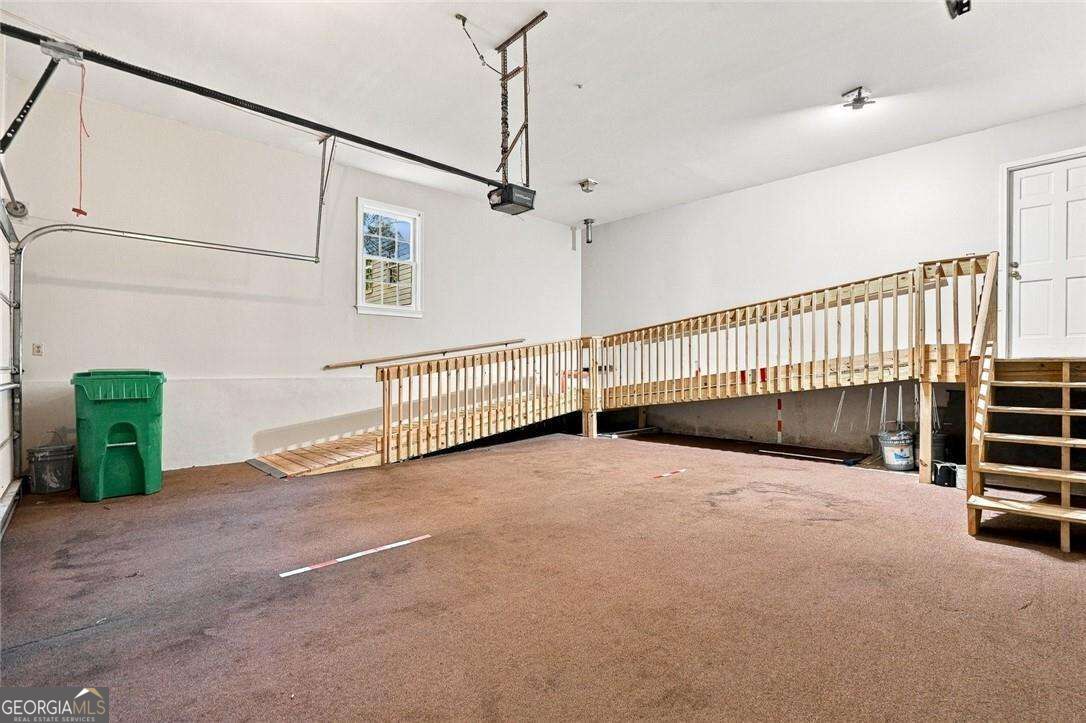 1883 Bedfordshire Court Decatur GA 30033