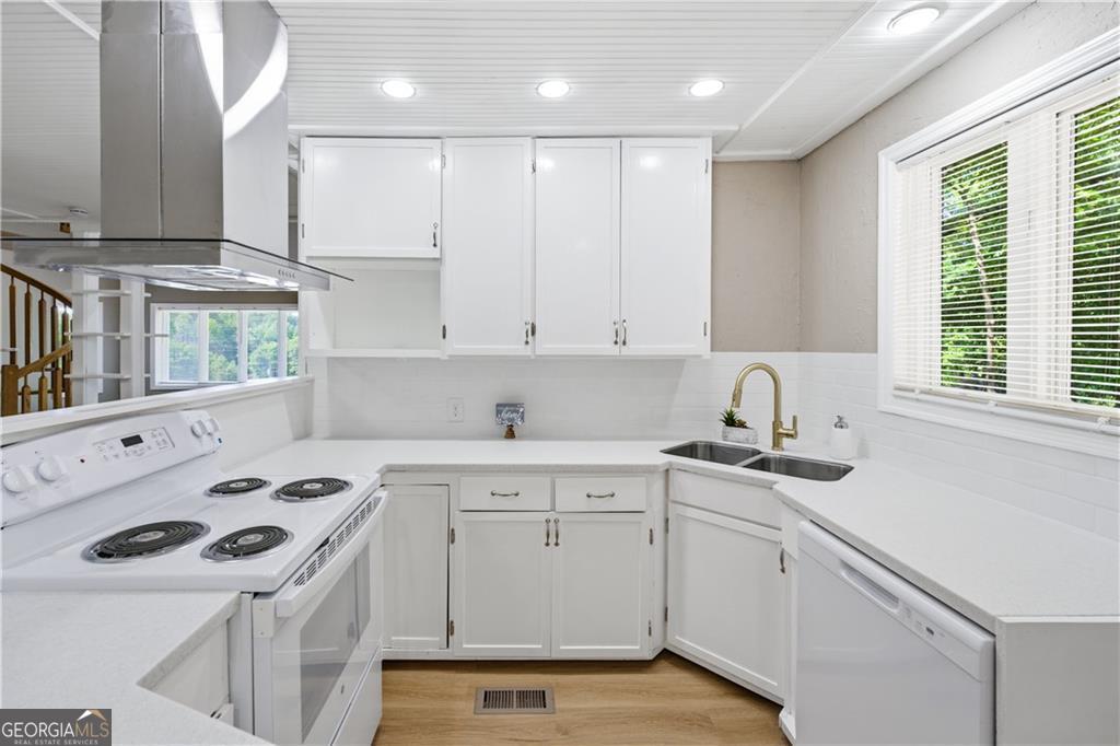 389 Peachtree Road Jefferson GA 30549