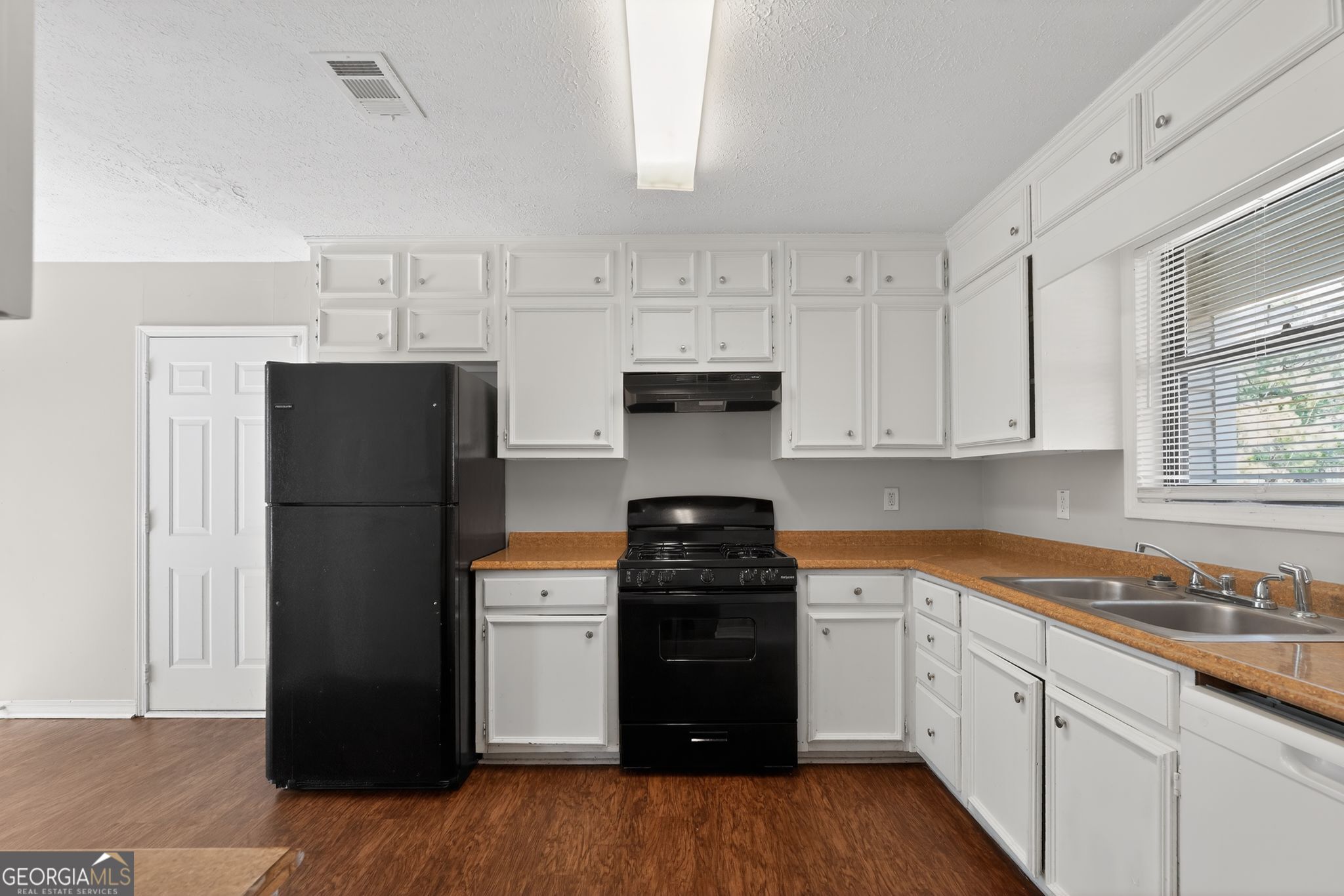 4695 Browns Mill Ferry Road Lithonia GA 30038