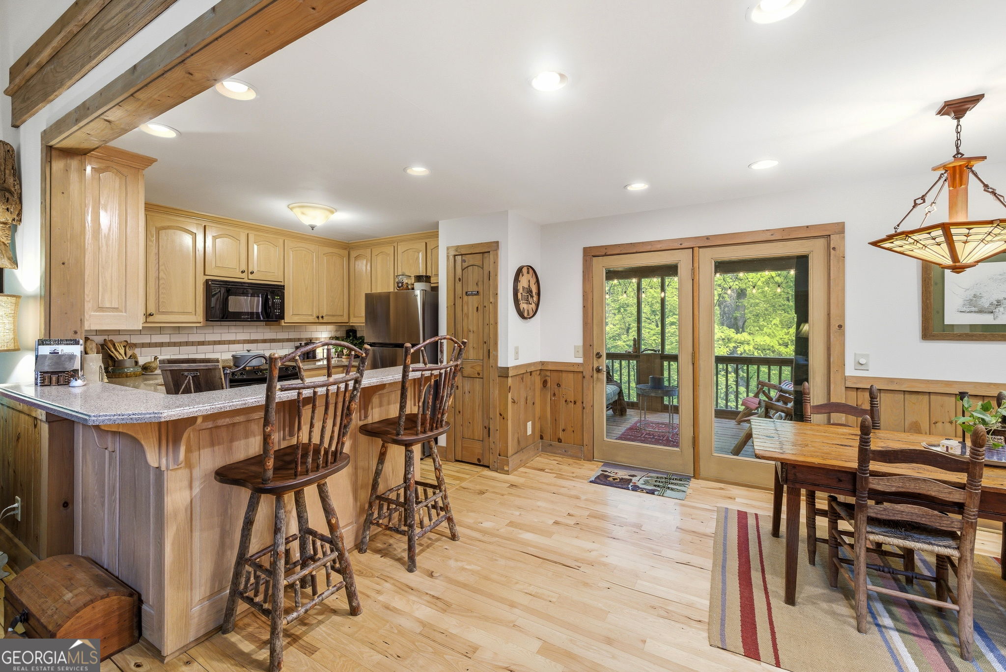 634 Little Hawk Road Sautee Nacoochee GA 30571