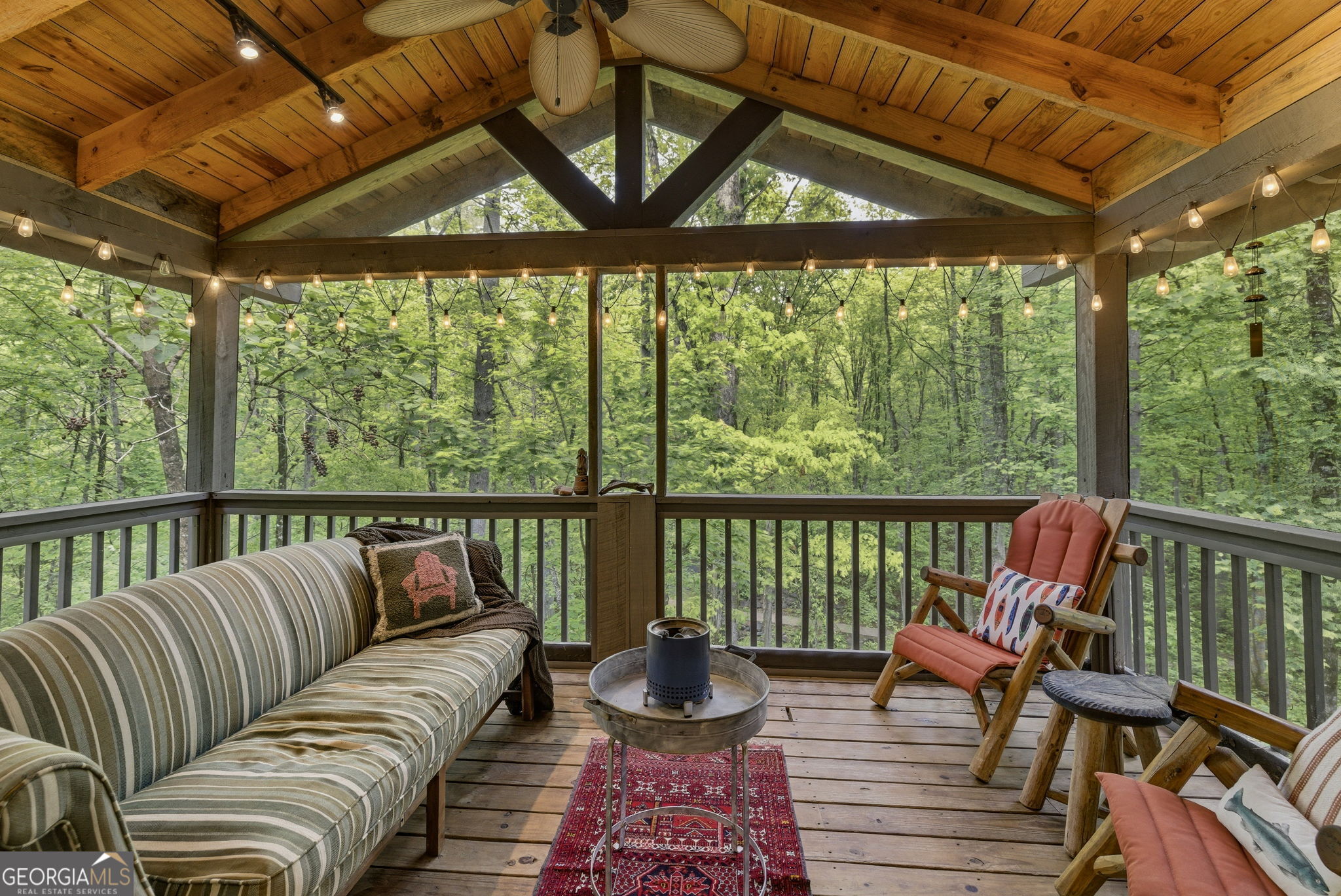 634 Little Hawk Road Sautee Nacoochee GA 30571