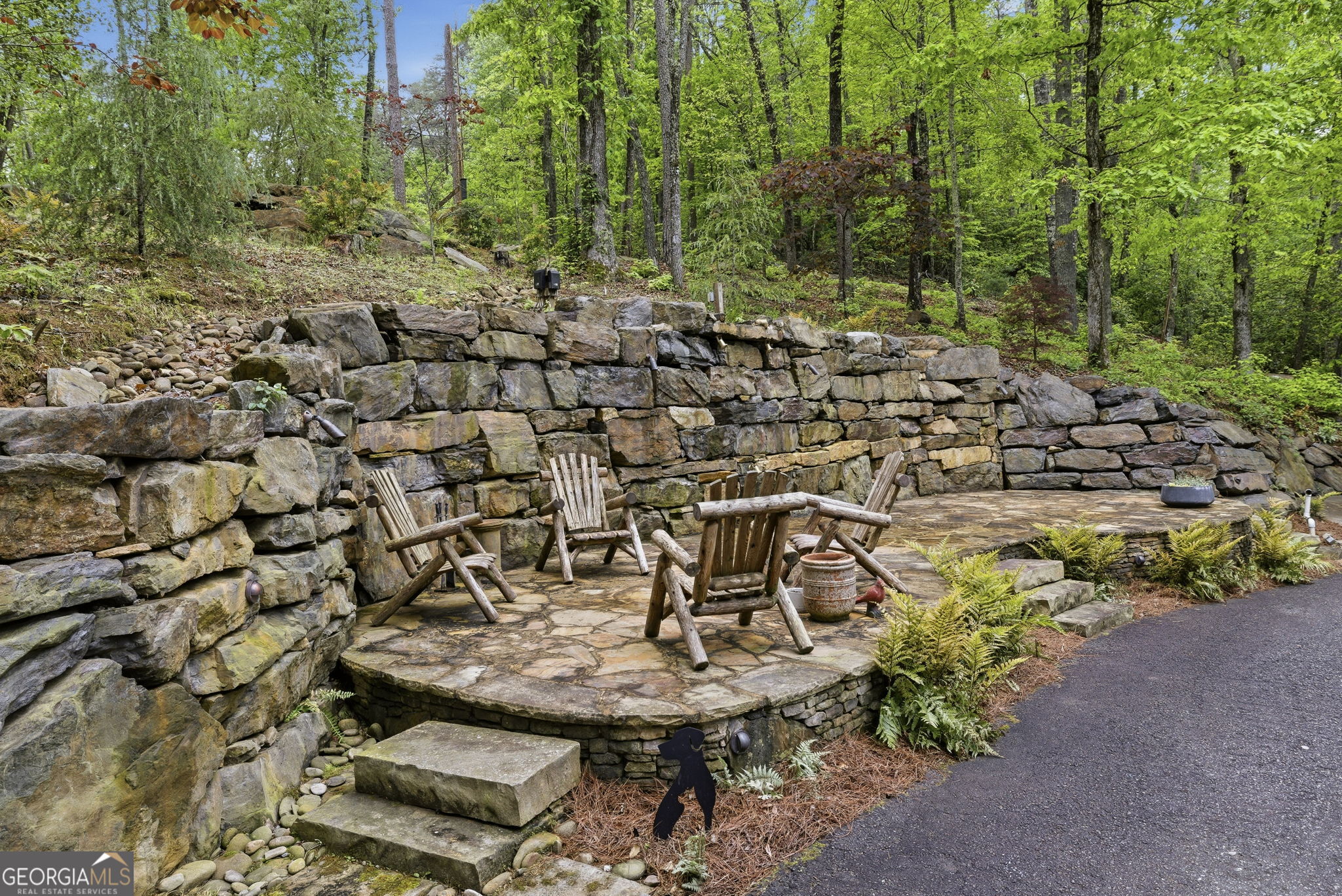 634 Little Hawk Road Sautee Nacoochee GA 30571