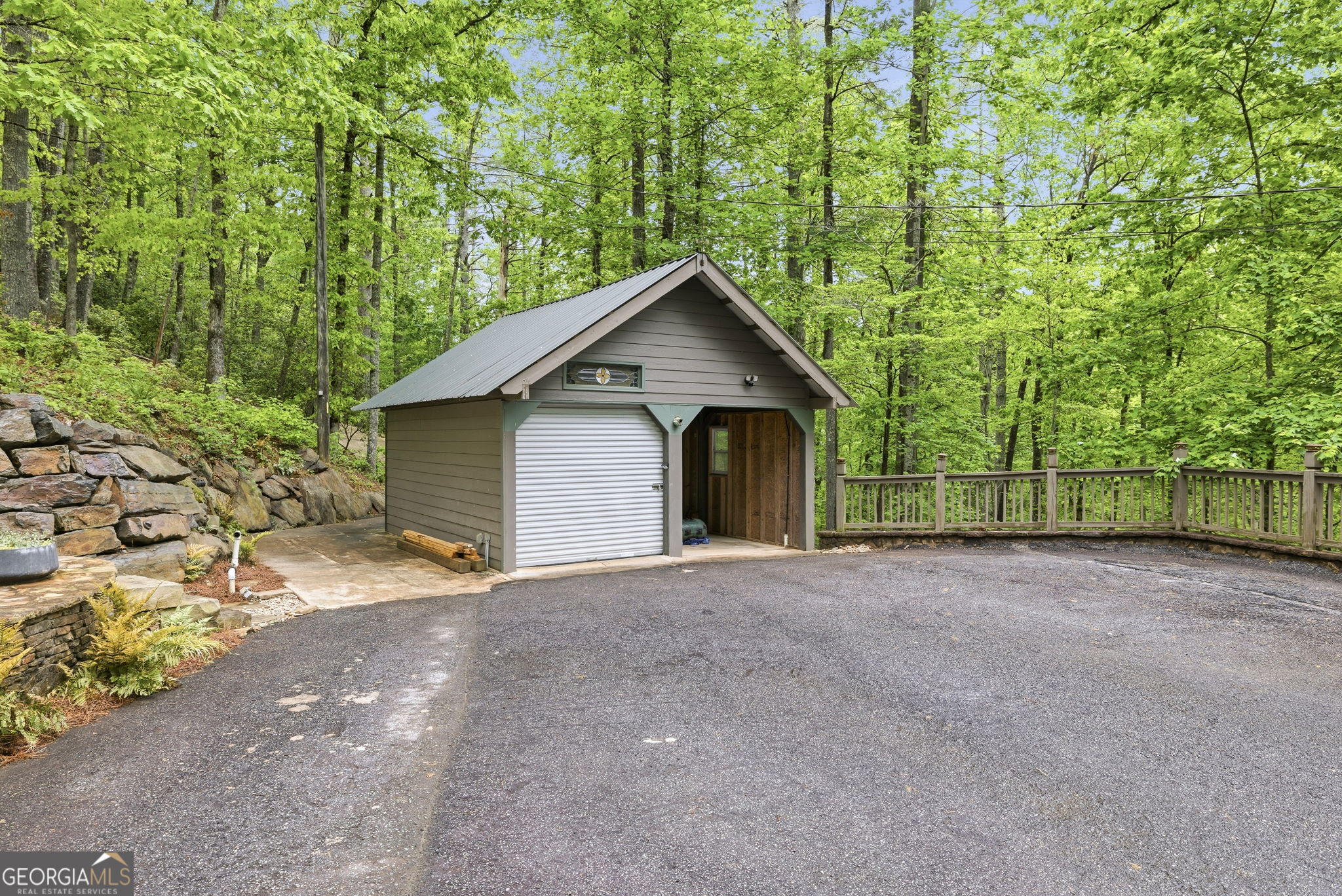 634 Little Hawk Road Sautee Nacoochee GA 30571