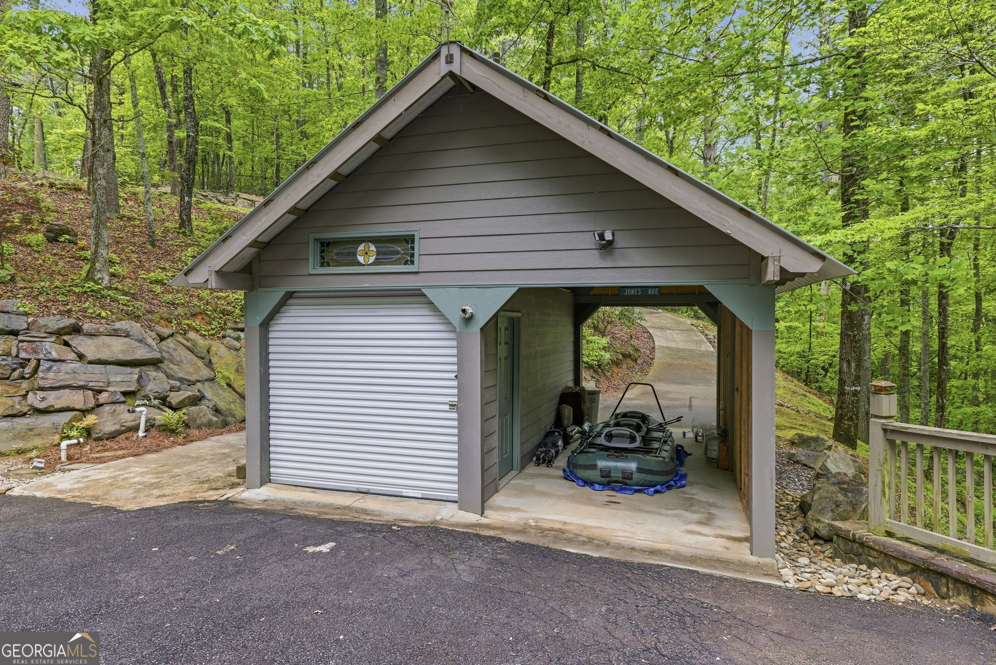 634 Little Hawk Road Sautee Nacoochee GA 30571