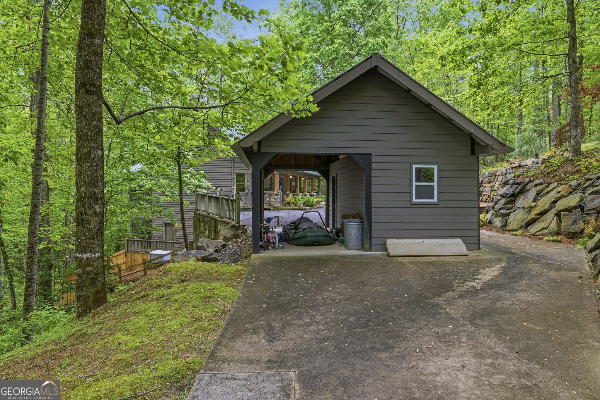 634 Little Hawk Road Sautee Nacoochee GA 30571