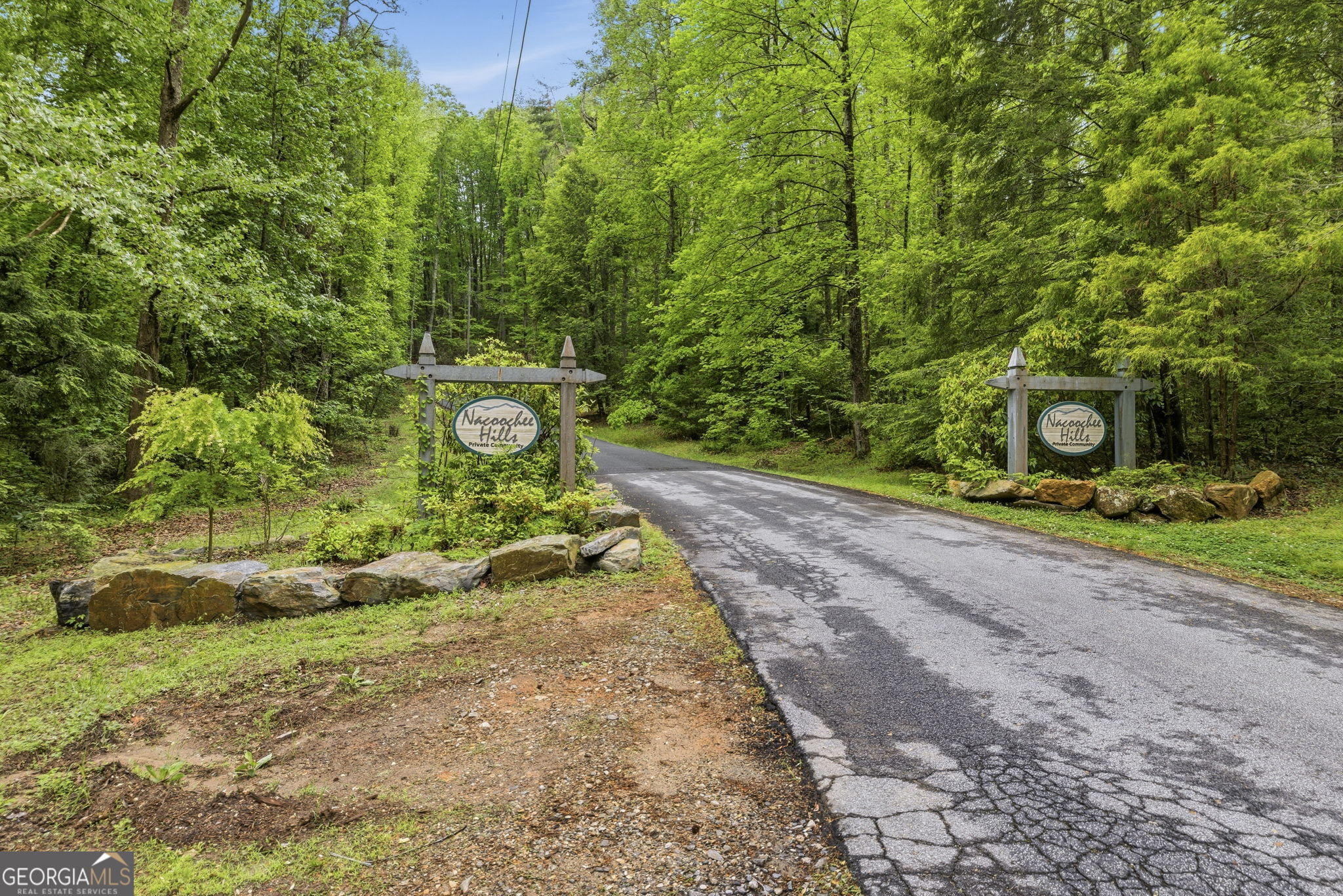 634 Little Hawk Road Sautee Nacoochee GA 30571