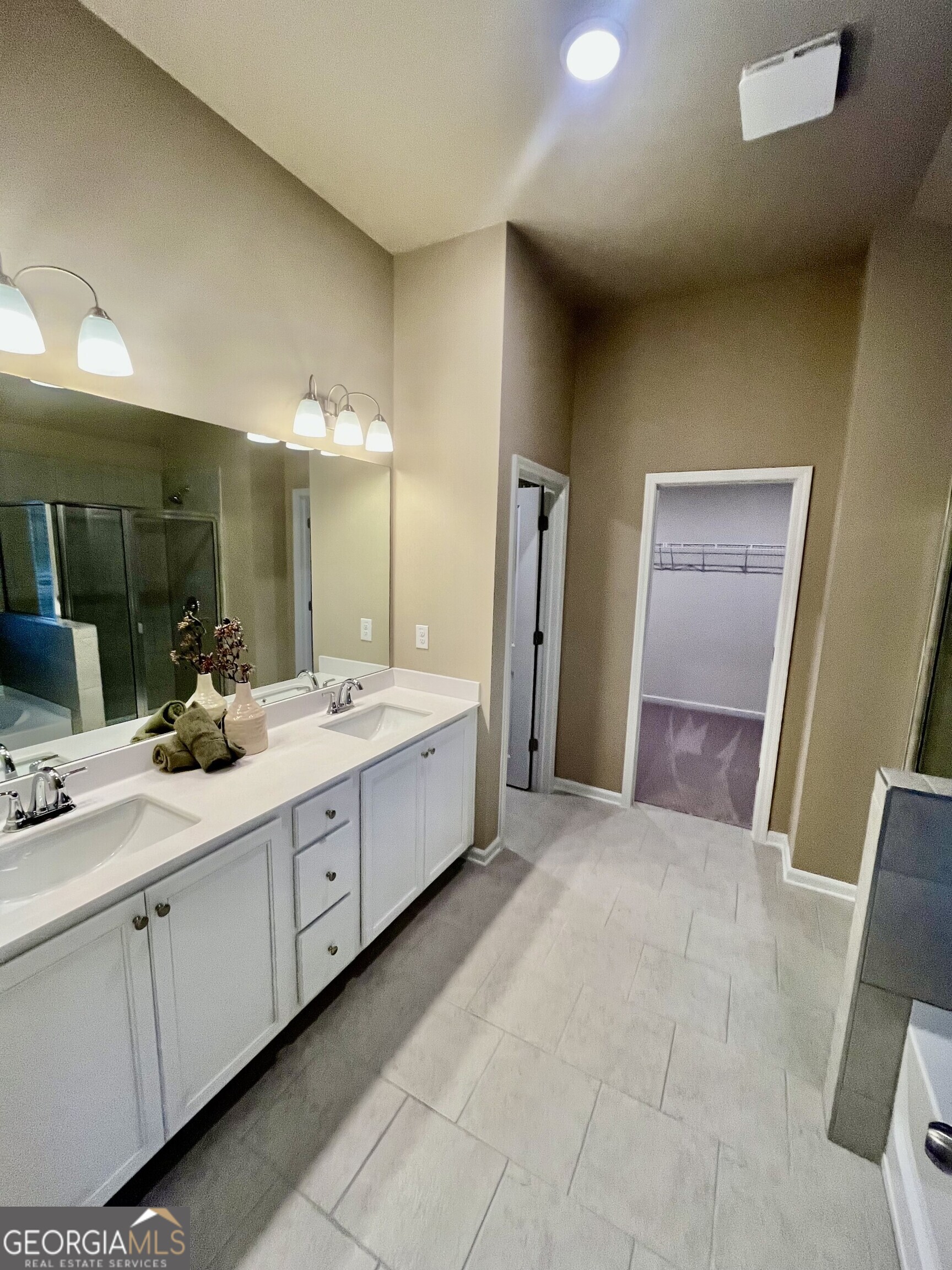 1827 Kingsmere Run Drive Loganville GA 30052